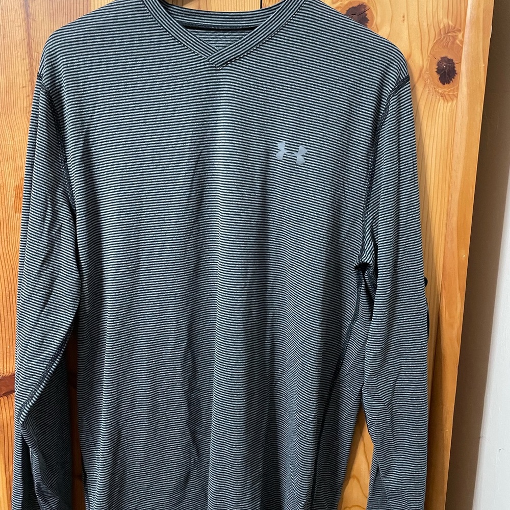 Men’s under armor longsleeve said it cold gear